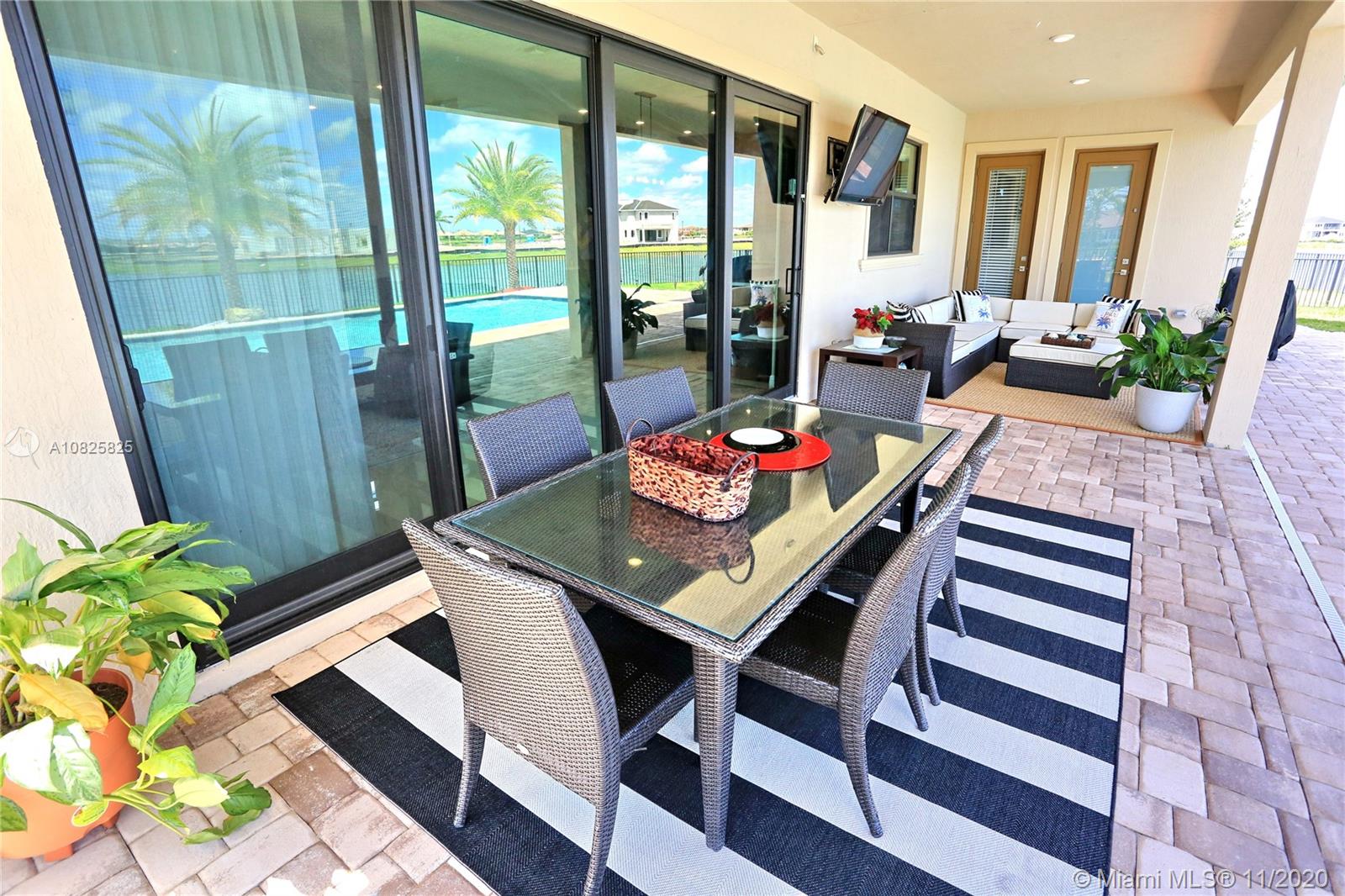 Parkland Bay - Residential