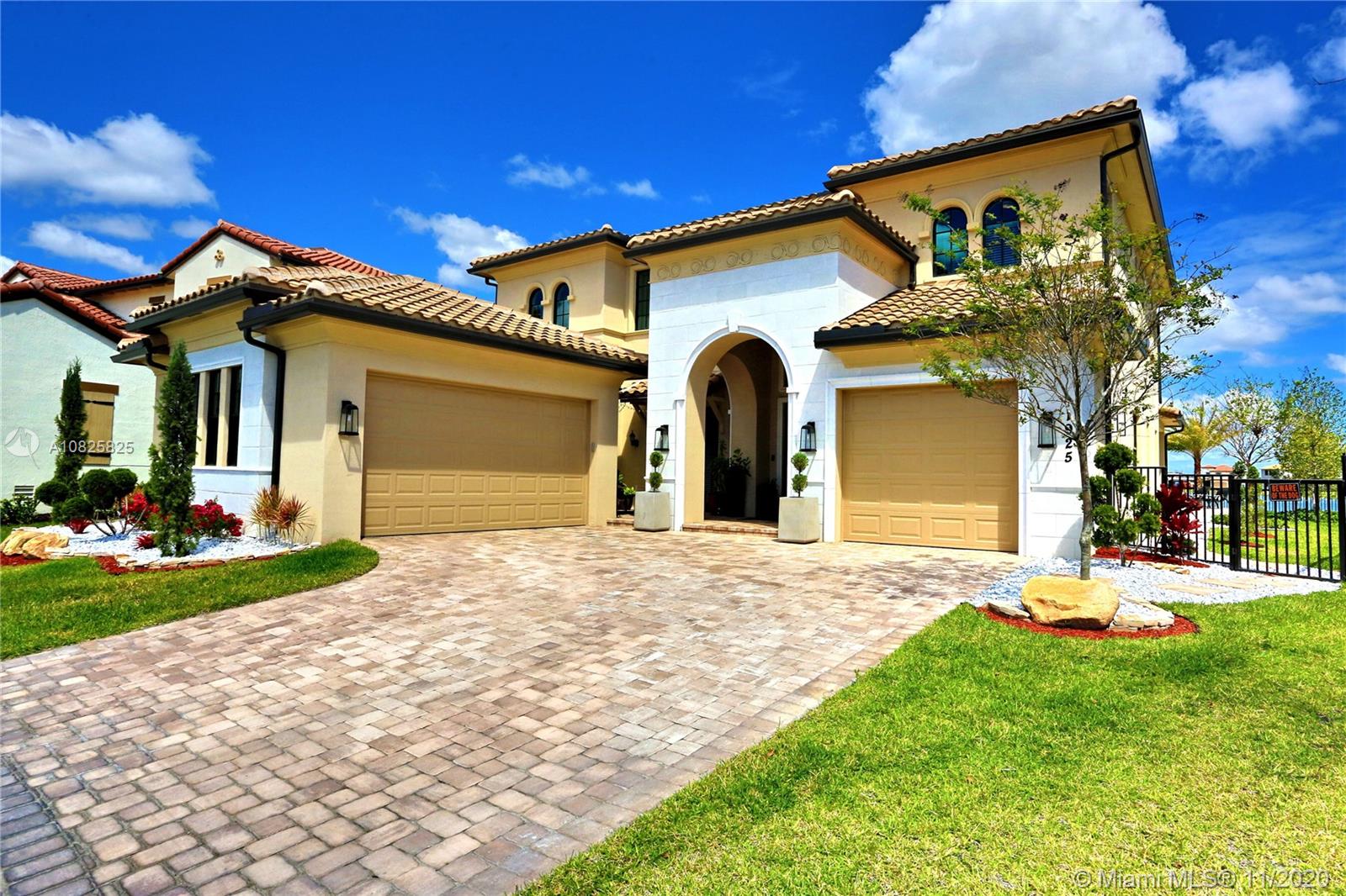 Parkland Bay - Residential