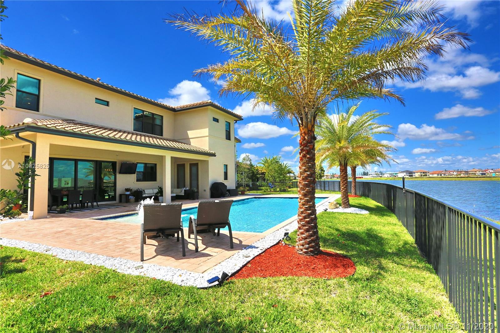 Parkland Bay - Residential