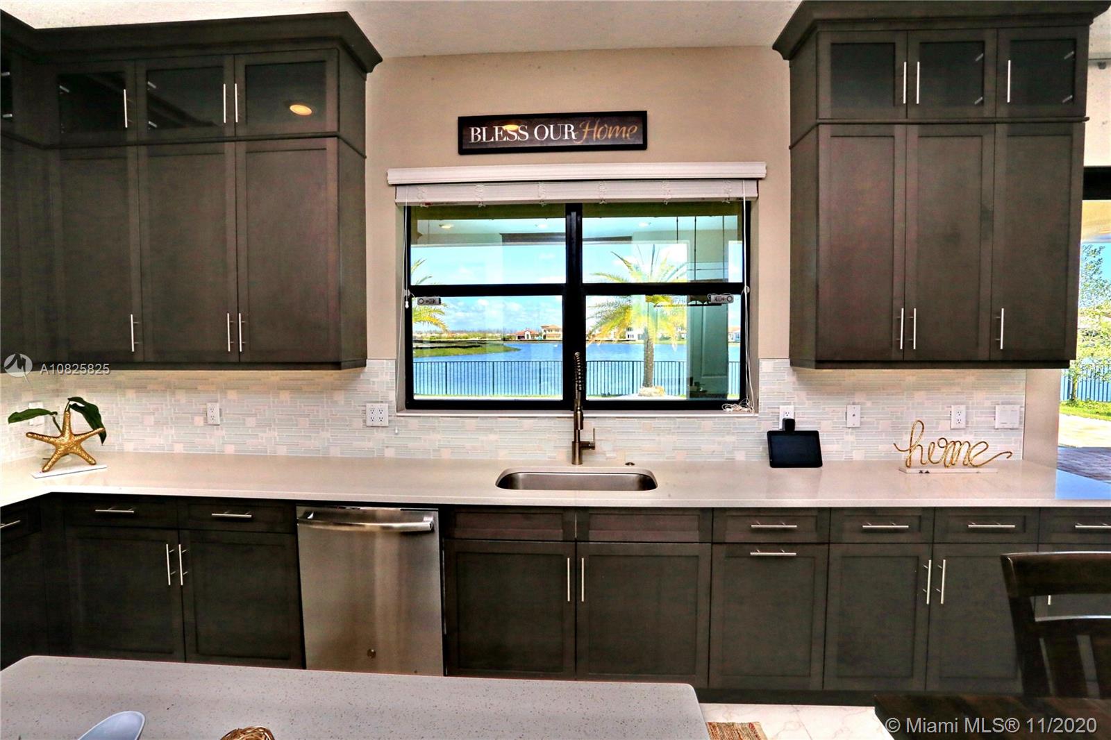 Parkland Bay - Residential