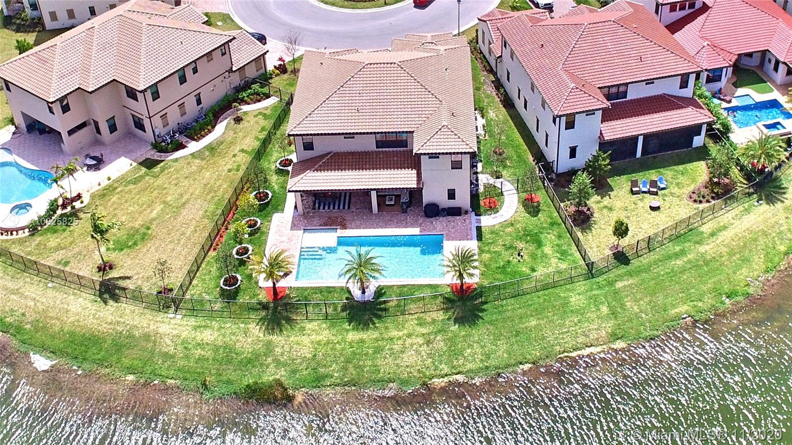 Parkland Bay - Residential