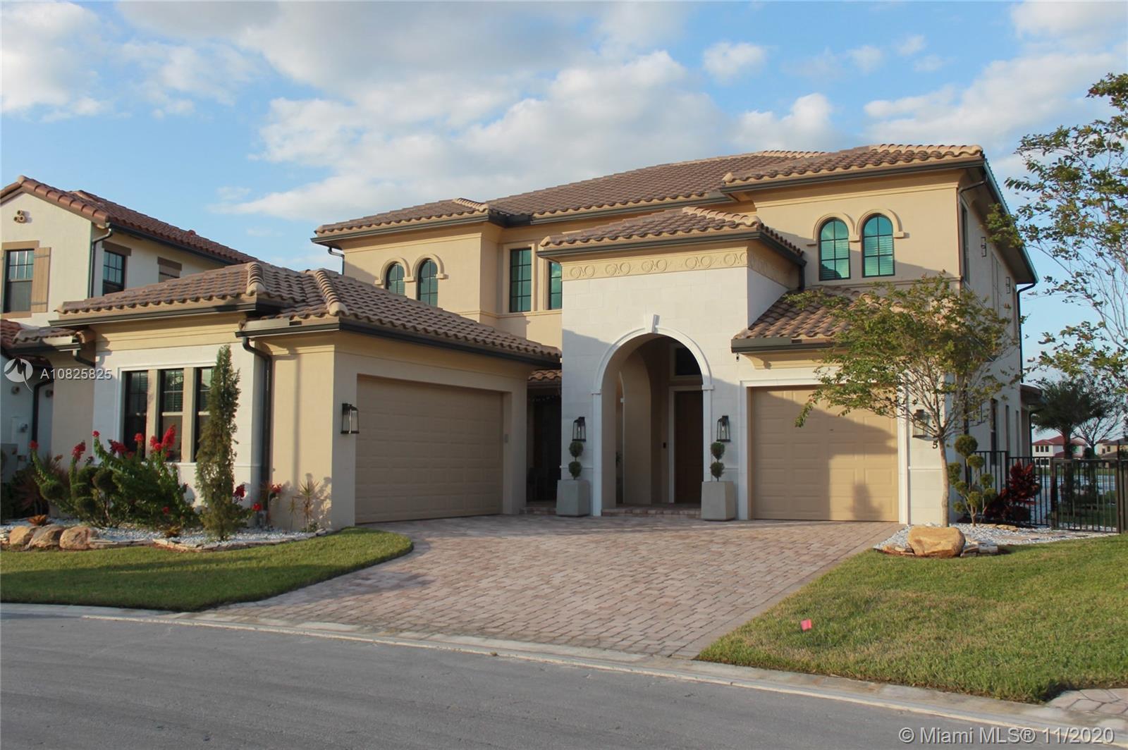 Parkland Bay - Residential