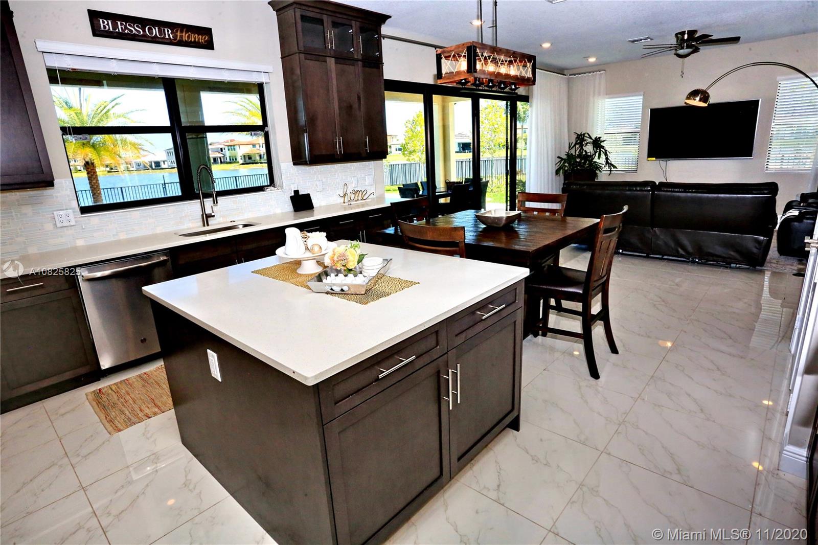 Parkland Bay - Residential