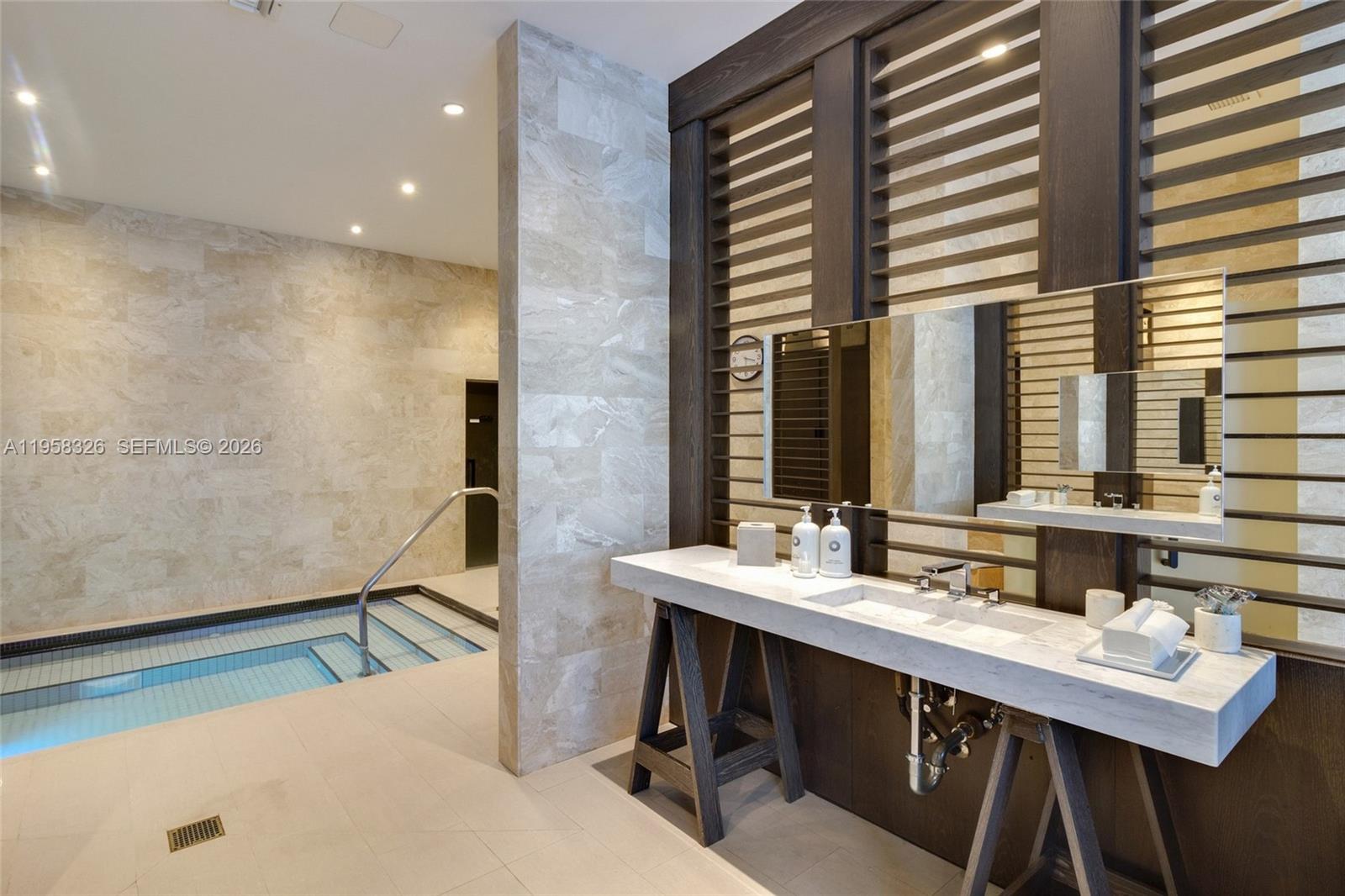 OCEANA KEY BISCAYNE CONDO - Residential