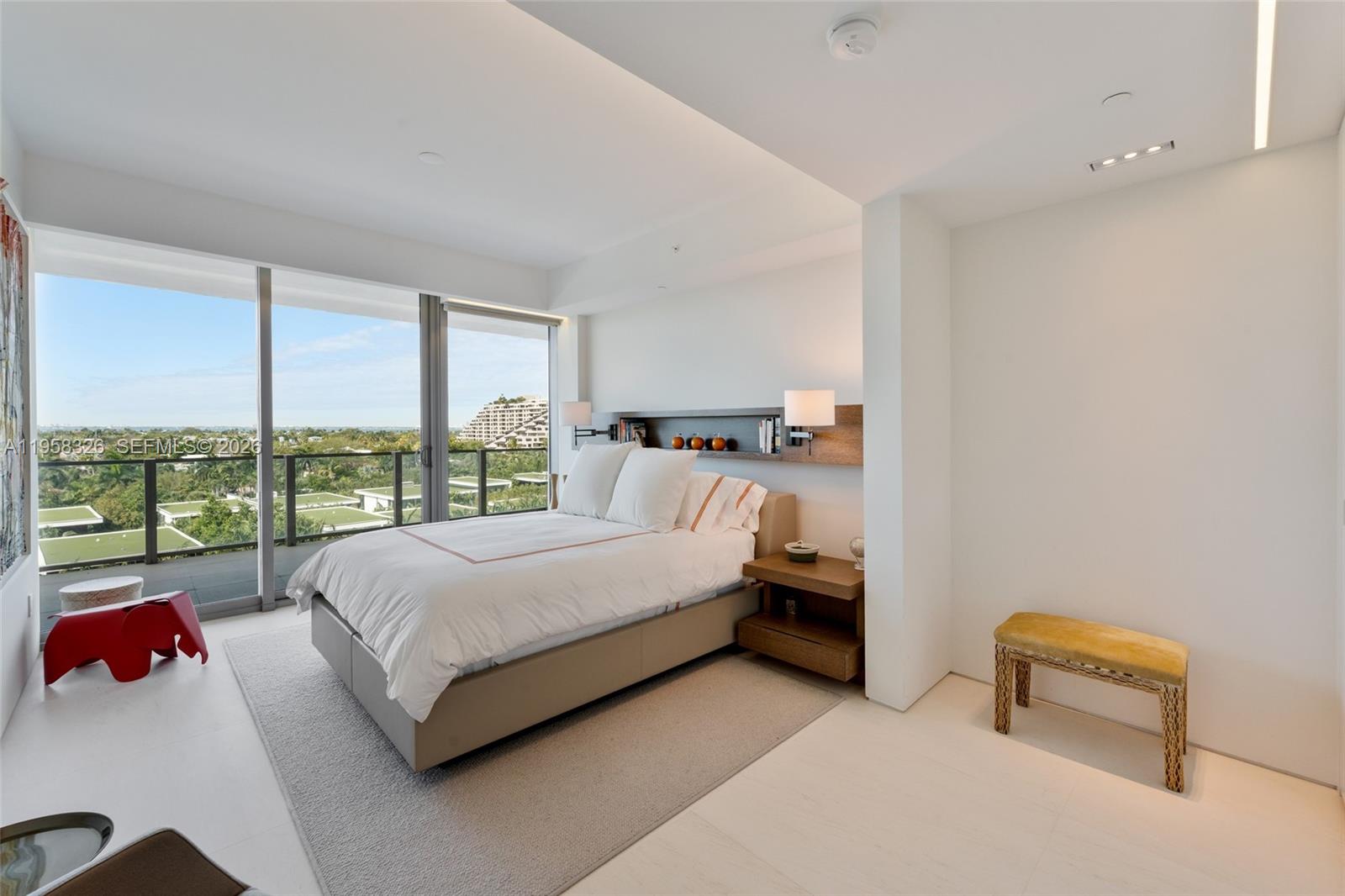 OCEANA KEY BISCAYNE CONDO - Residential