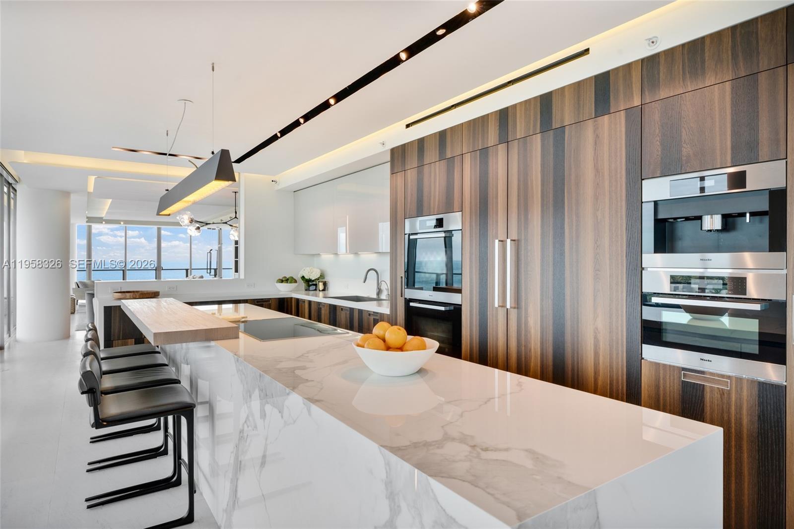 OCEANA KEY BISCAYNE CONDO - Residential