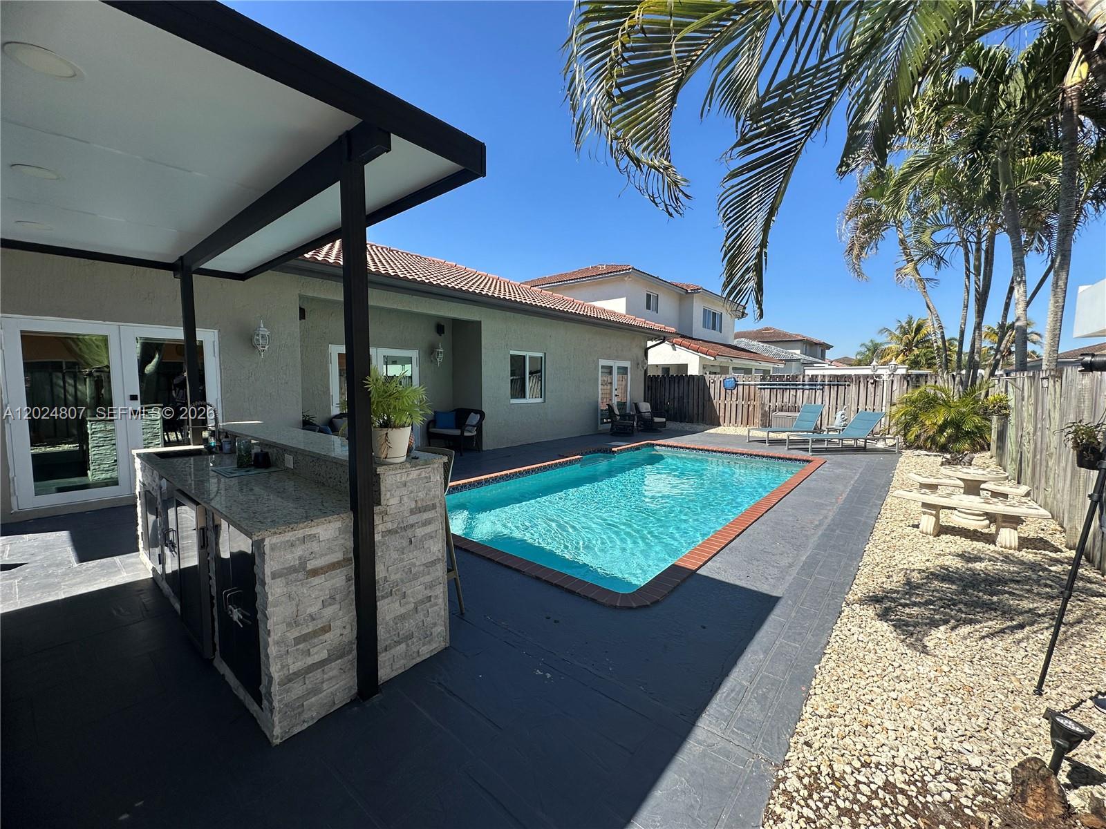 FANTASY REEF - Residential