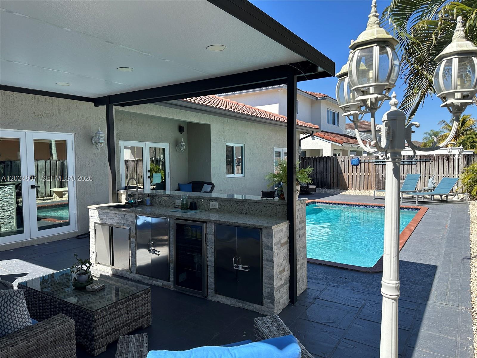 FANTASY REEF - Residential