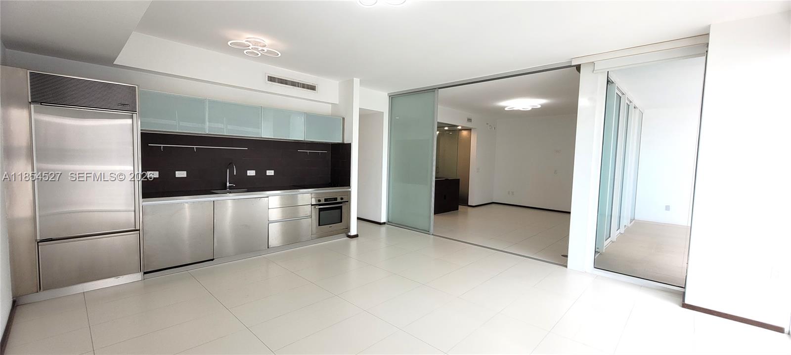 TEN MUSEUM PK RESIDENTIAL - Residential