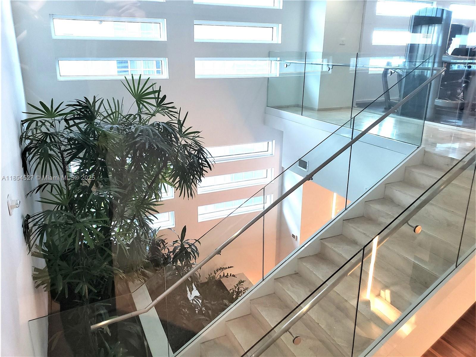 TEN MUSEUM PK RESIDENTIAL - Residential