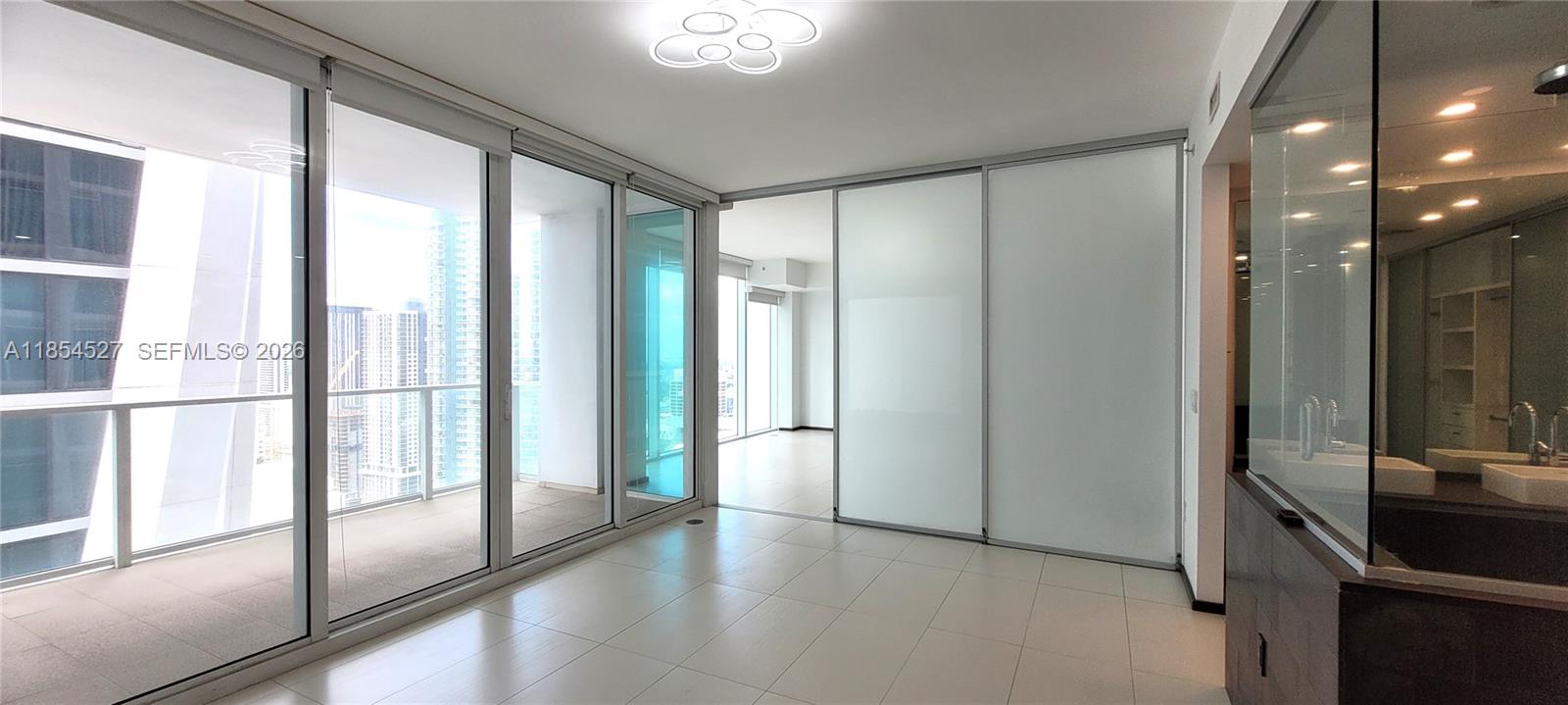 TEN MUSEUM PK RESIDENTIAL - Residential