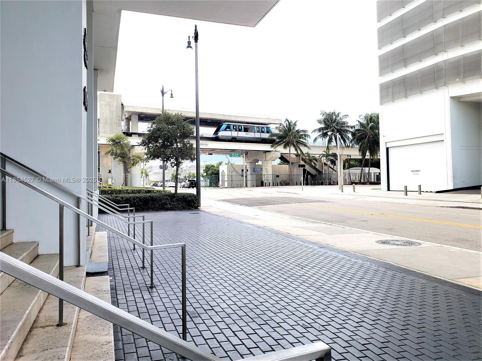 TEN MUSEUM PK RESIDENTIAL - Residential