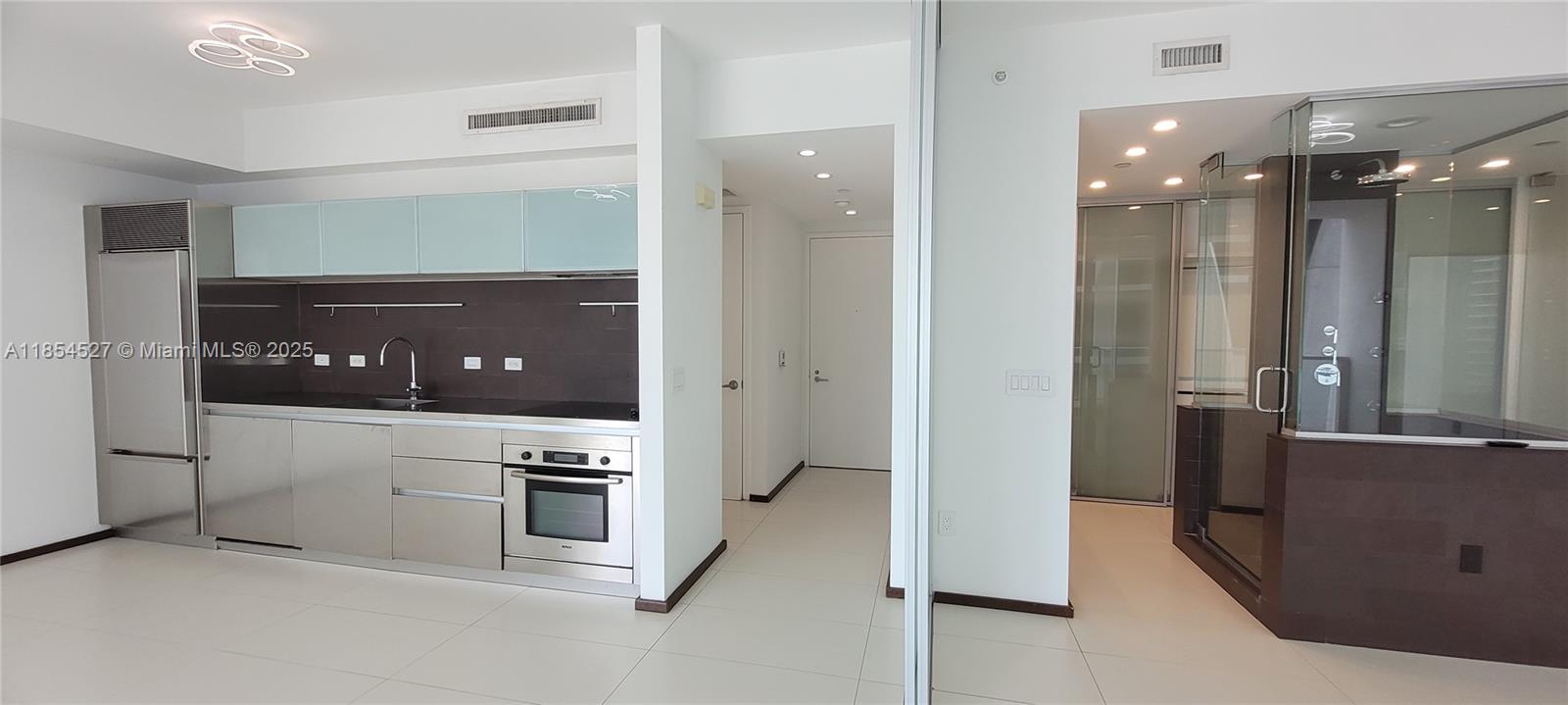 TEN MUSEUM PK RESIDENTIAL - Residential