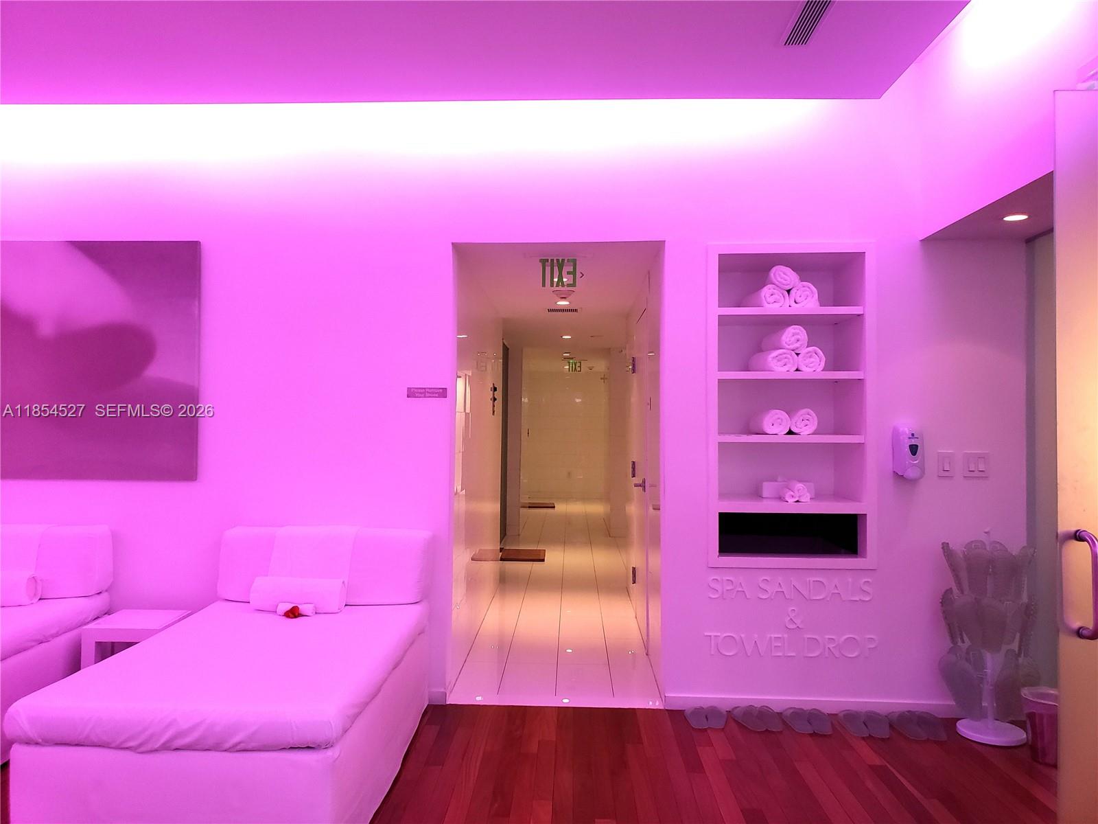 TEN MUSEUM PK RESIDENTIAL - Residential