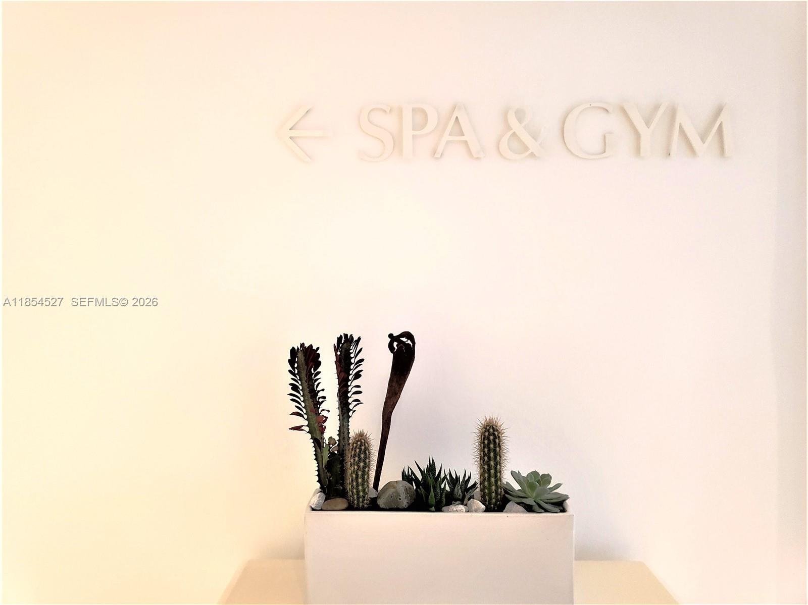 TEN MUSEUM PK RESIDENTIAL - Residential