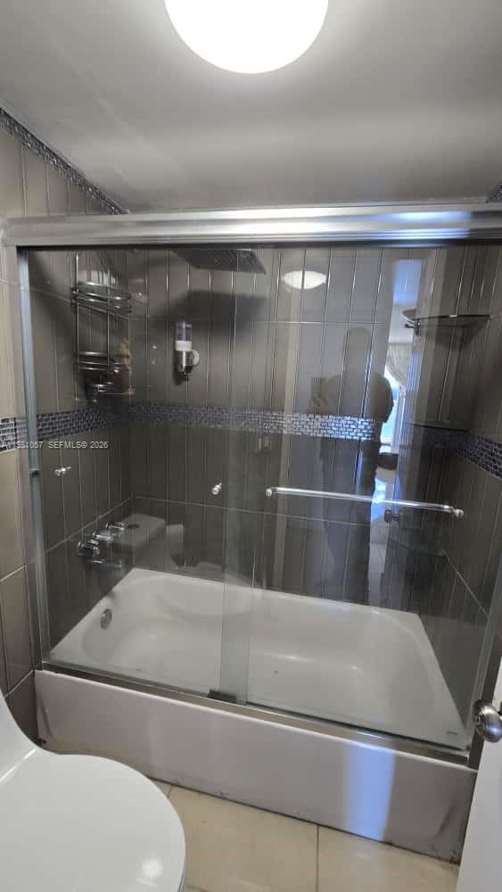 BUCKLEY TOWERS CONDO - EA - Residential