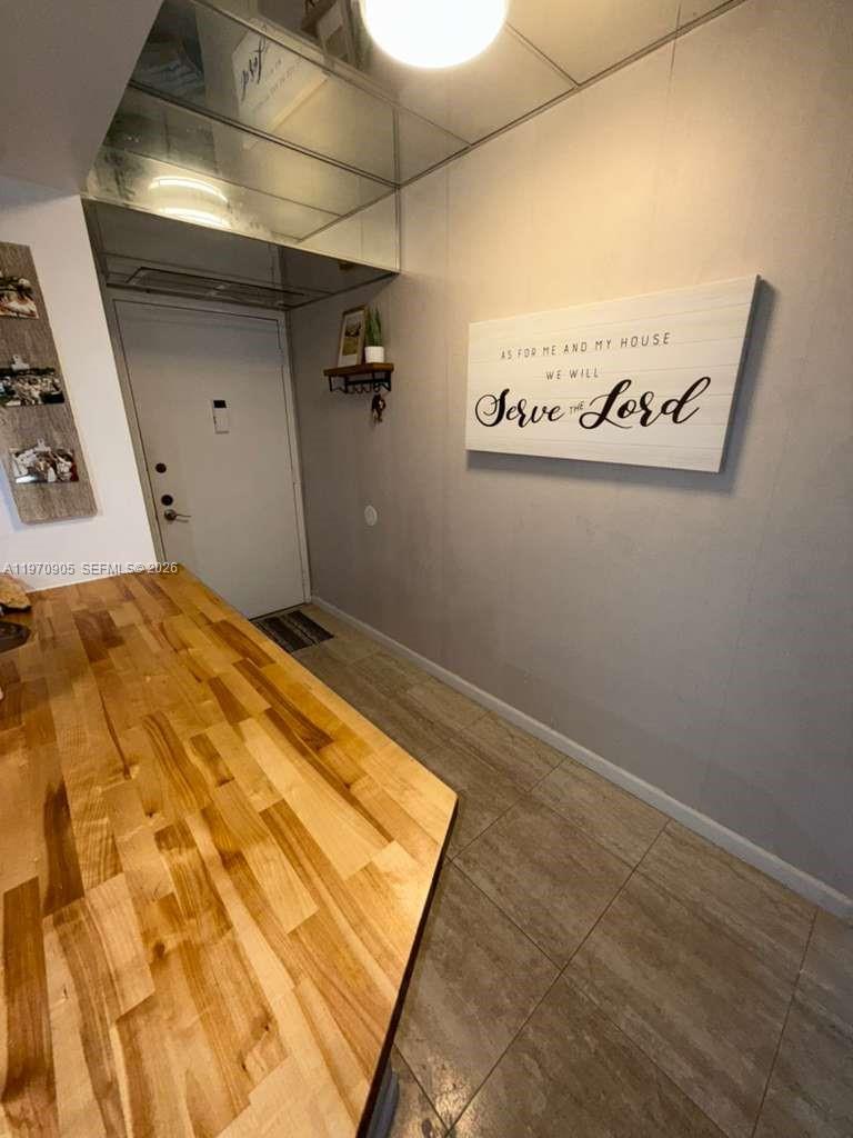 ENVIRON I CONDO 9 - Residential