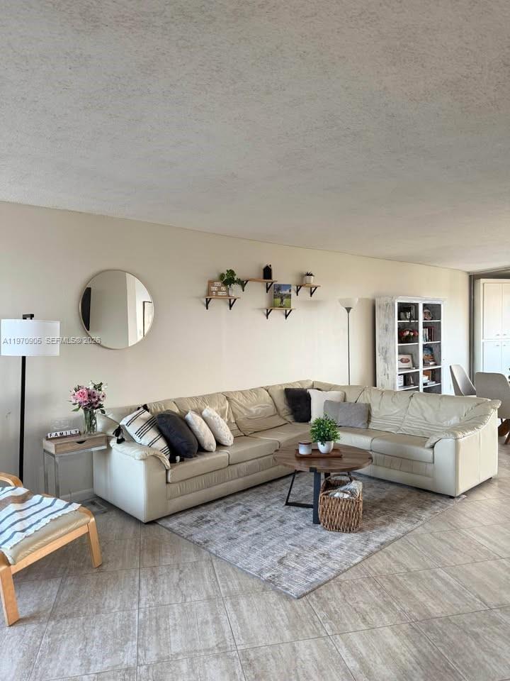 ENVIRON I CONDO 9 - Residential