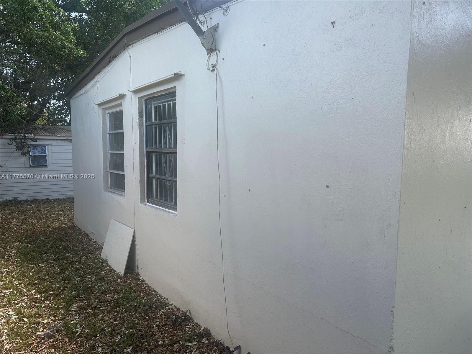 2120 Service Rd