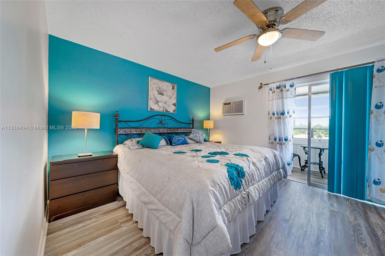 GOLDEN TOWERS CO-OP - Residential