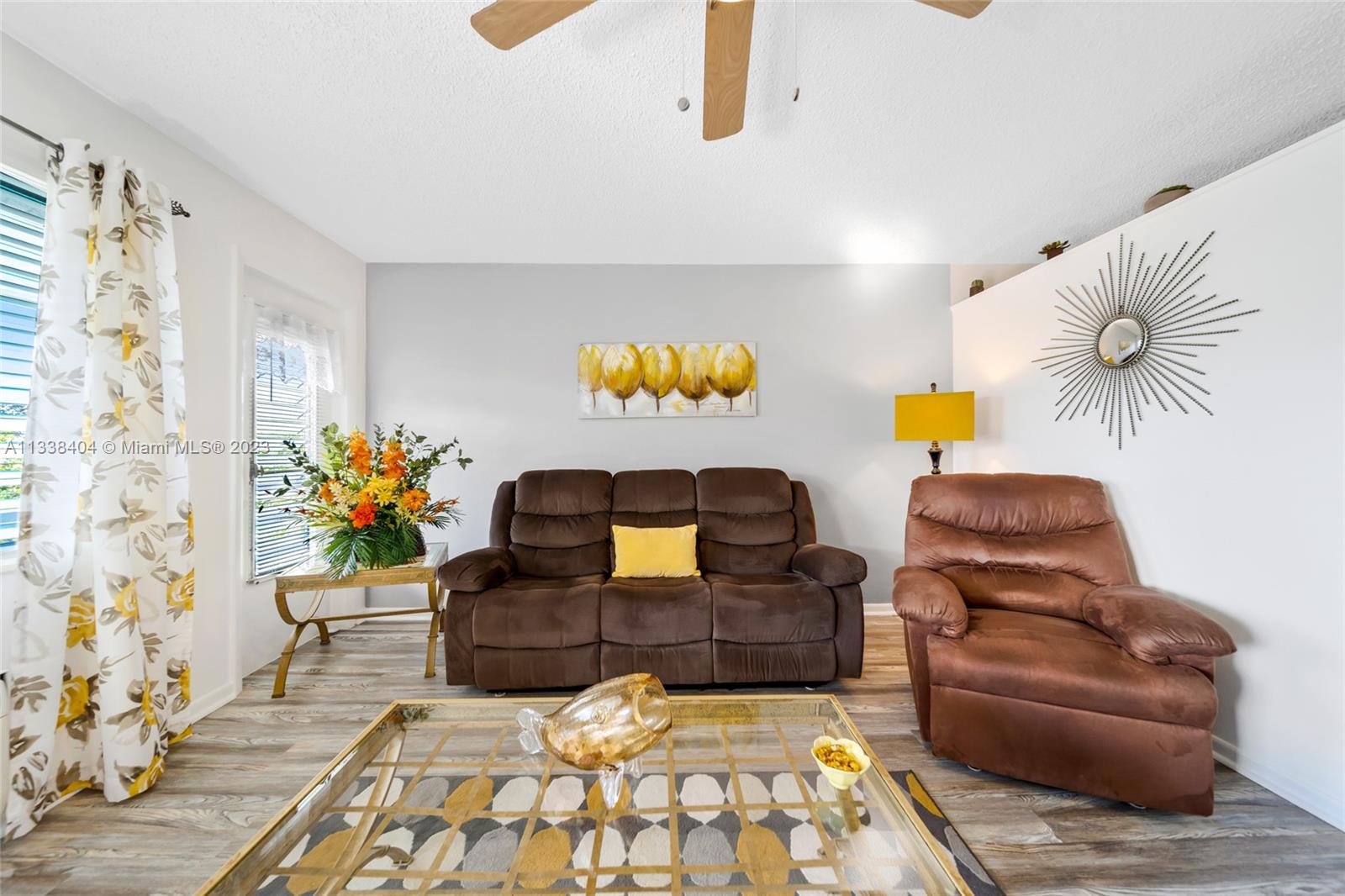 GOLDEN TOWERS CO-OP - Residential