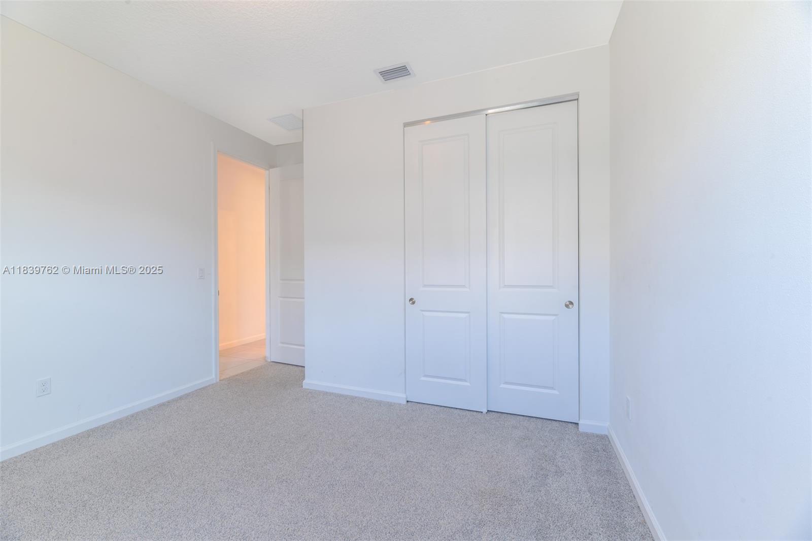 EMERY II - Residential