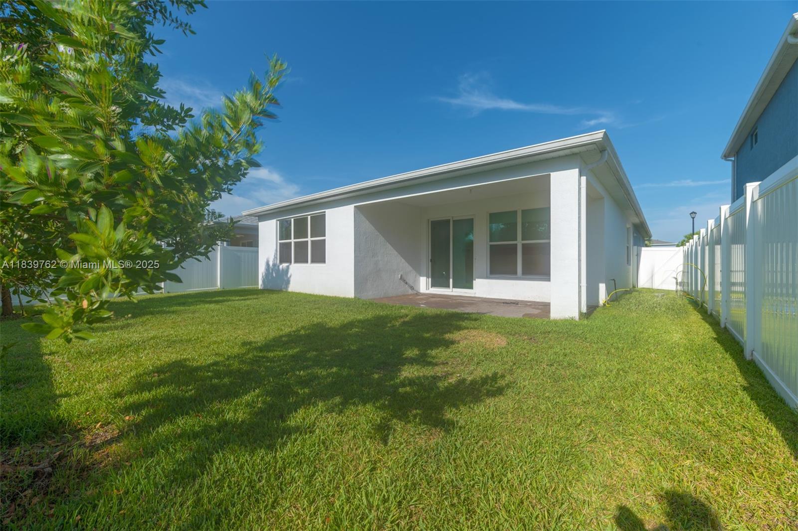 EMERY II - Residential