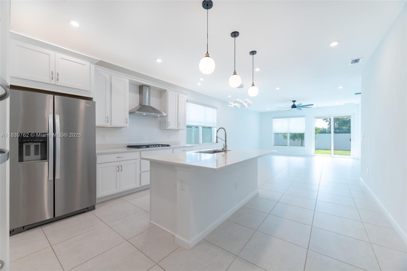 EMERY II - Residential