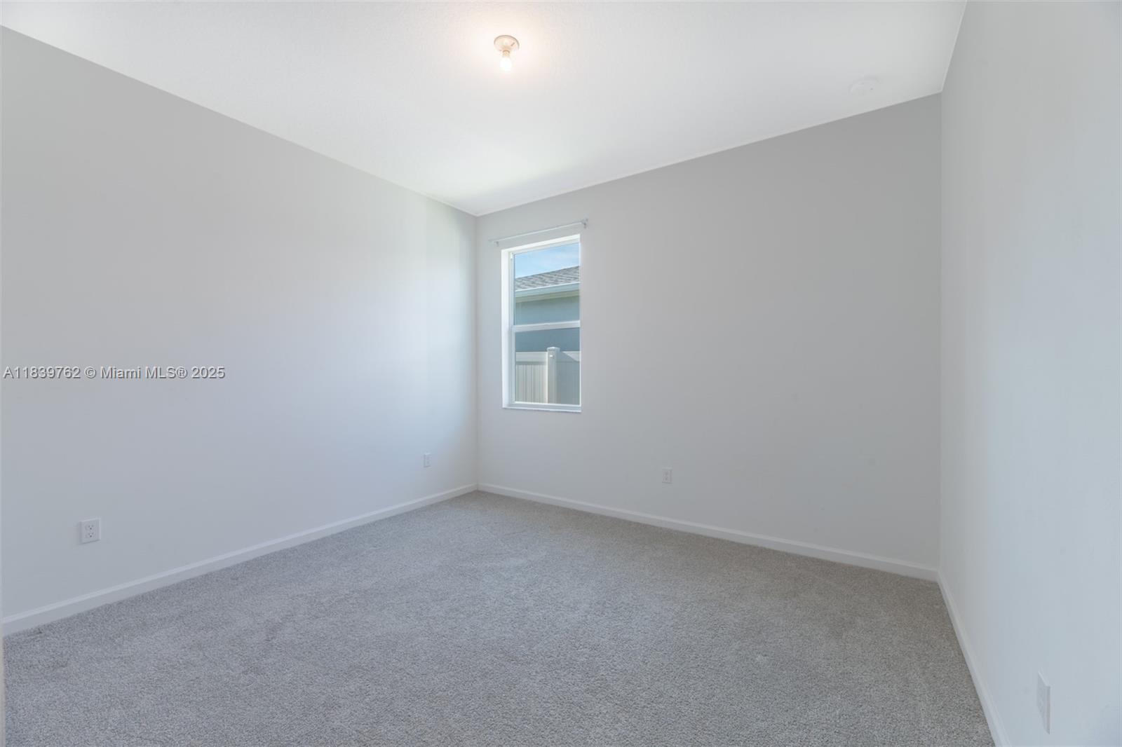 EMERY II - Residential