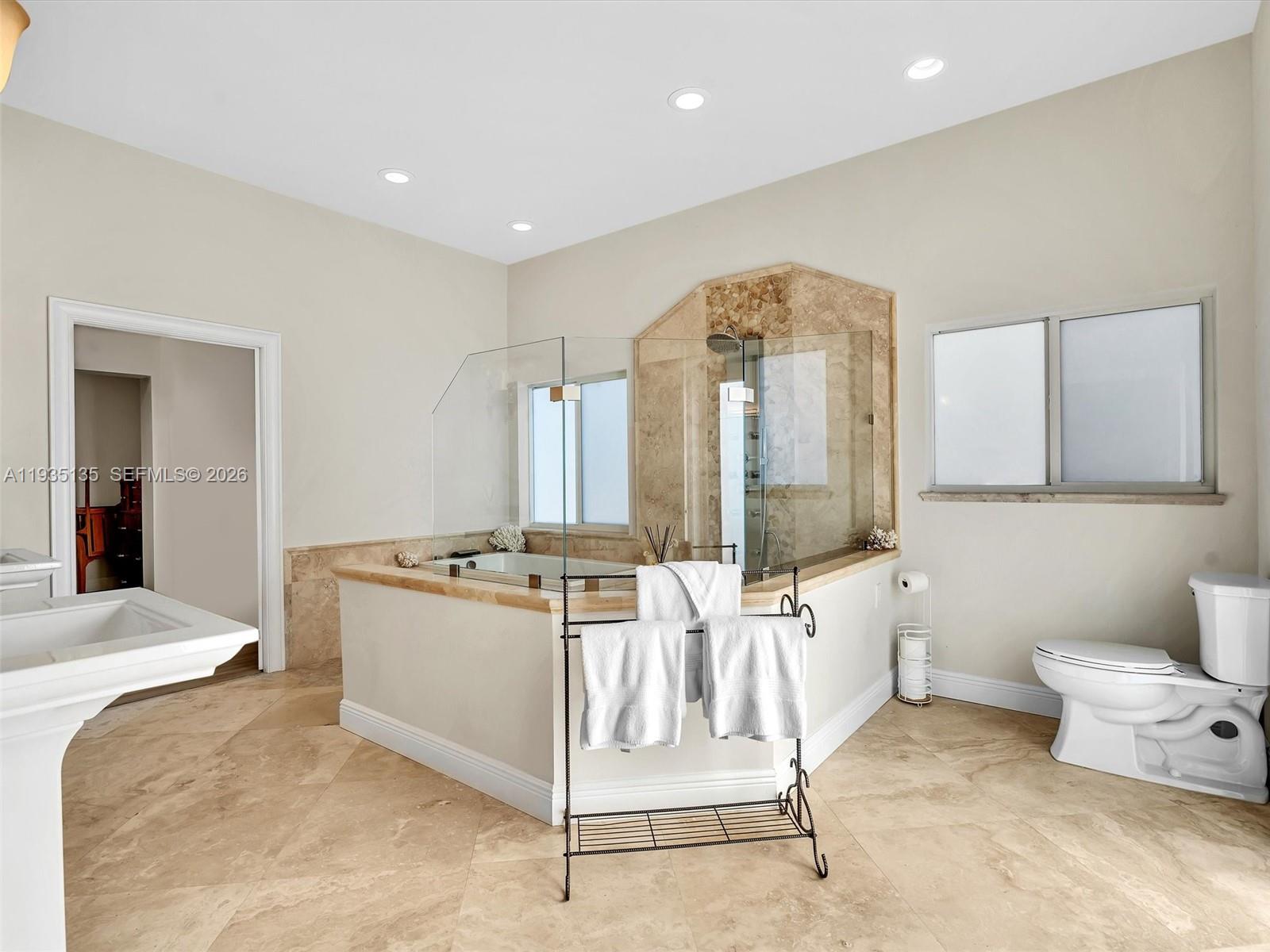 CONNOR ESTATES - Residential