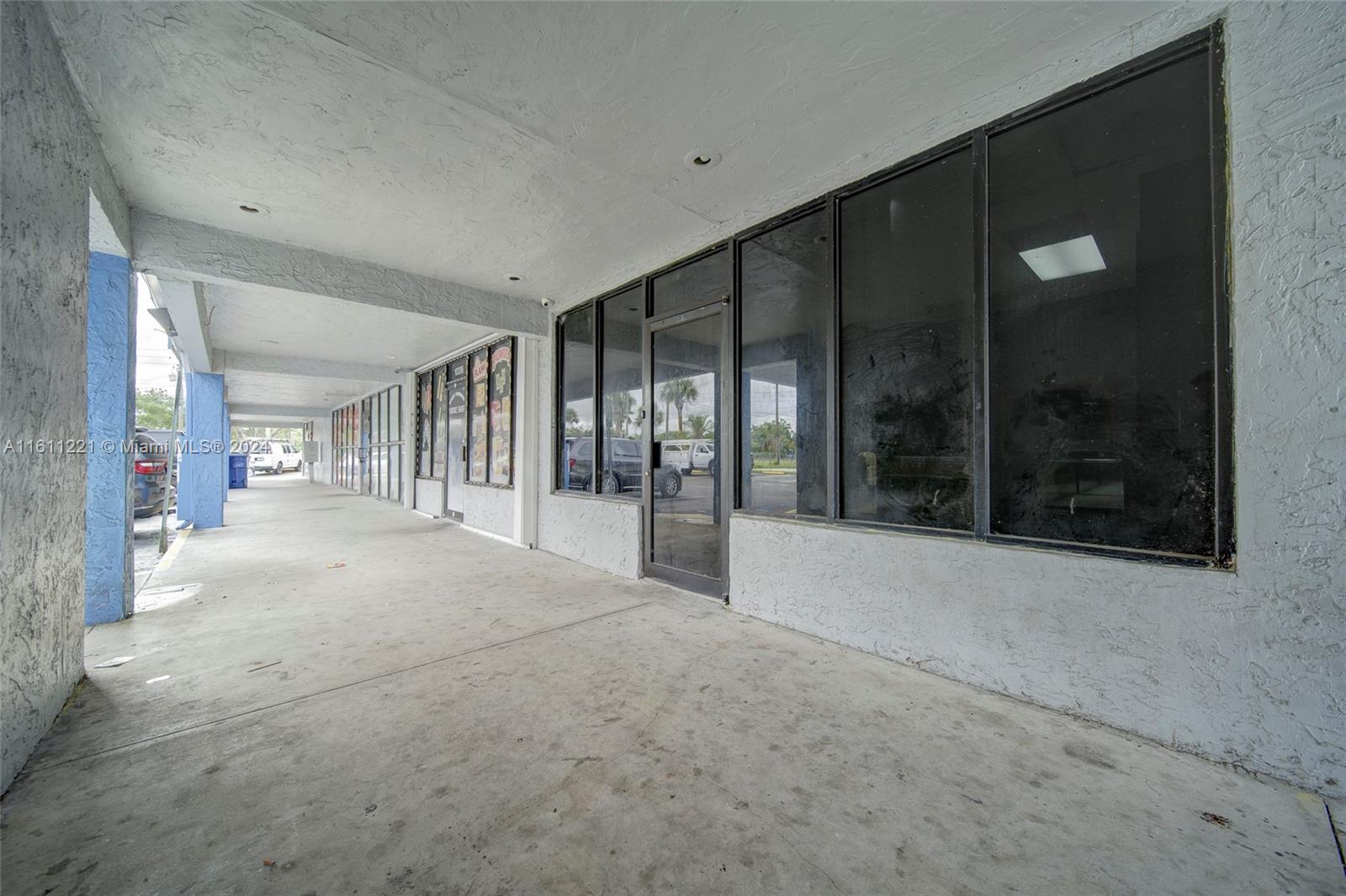 LEASING SPACE AVAILABLE!! Discover the perfect retail opportunity in West Perrine! This 650-square-foot space is ideal for various retail businesses. It includes one bathroom for your convenience. Located in an area with high foot traffic, this space offers excellent visibility and accessibility. Don't miss out on this prime location to grow your business. HD video available. CALL US ANYTIME, WE PICK UP!