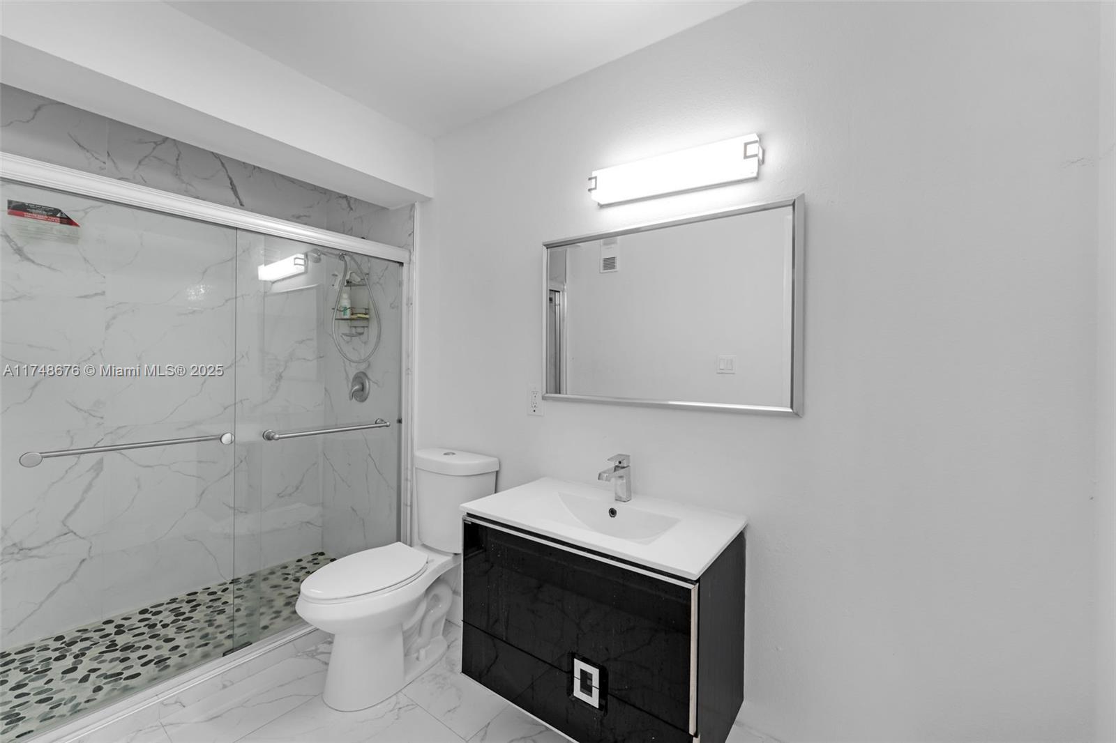 BISCAYNE BEACH CLUB CONDO - Residential