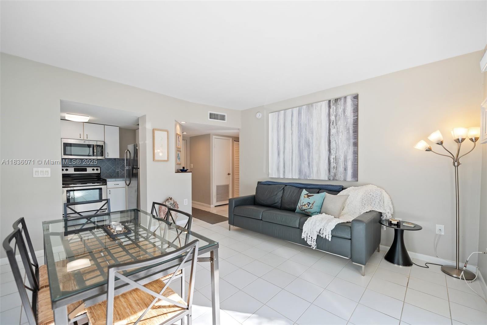 FORT LAUDERDALE YACHT - Residential