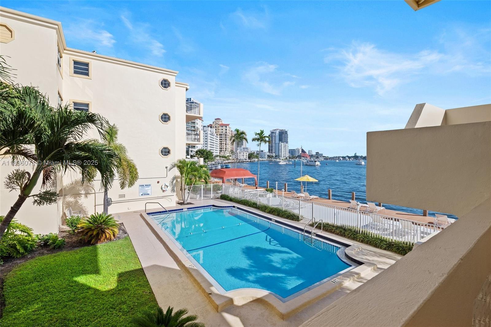 FORT LAUDERDALE YACHT - Residential