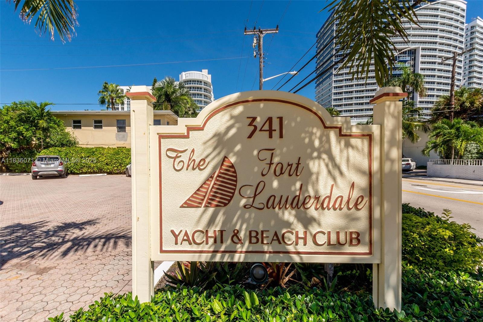 FORT LAUDERDALE YACHT - Residential