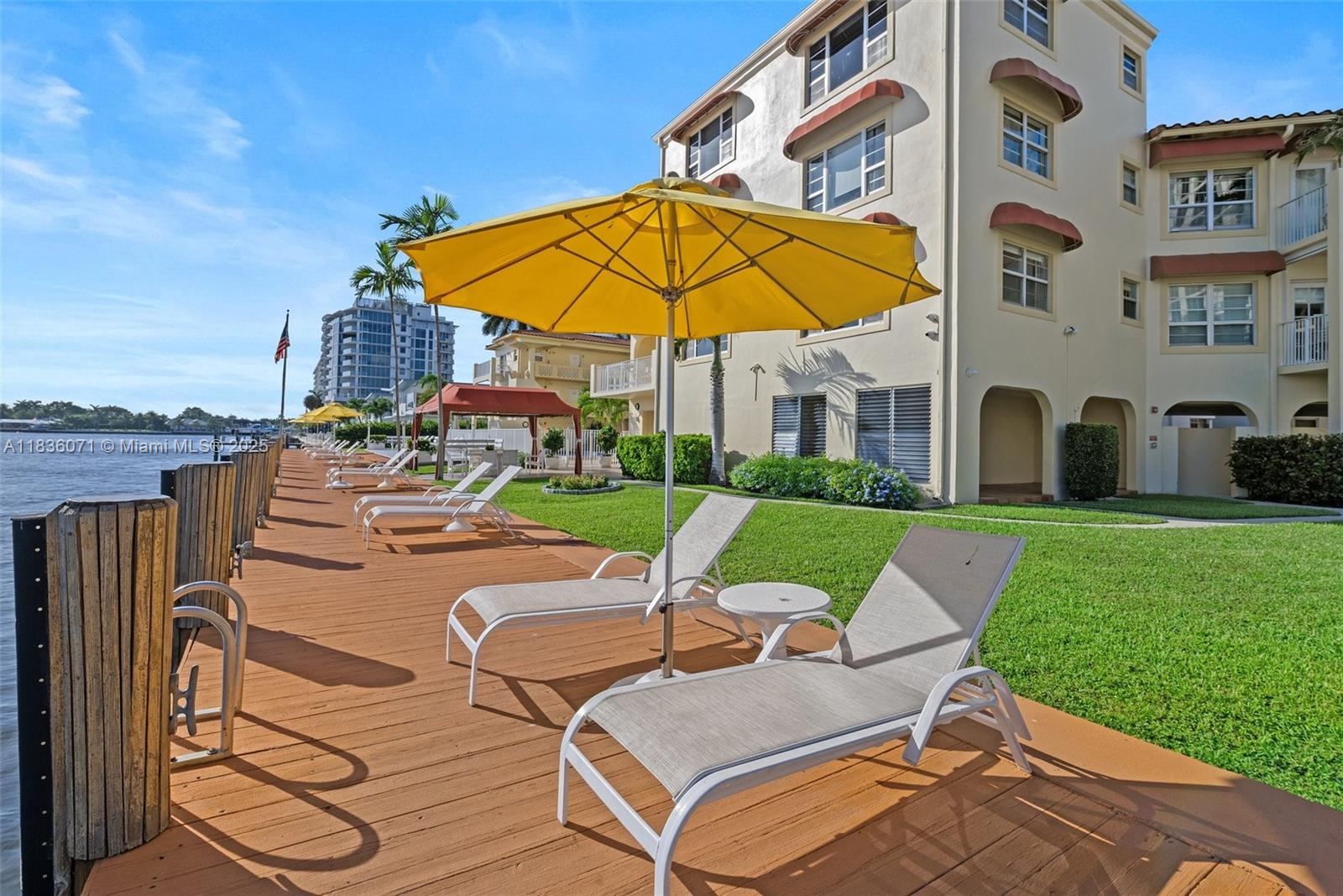 FORT LAUDERDALE YACHT - Residential