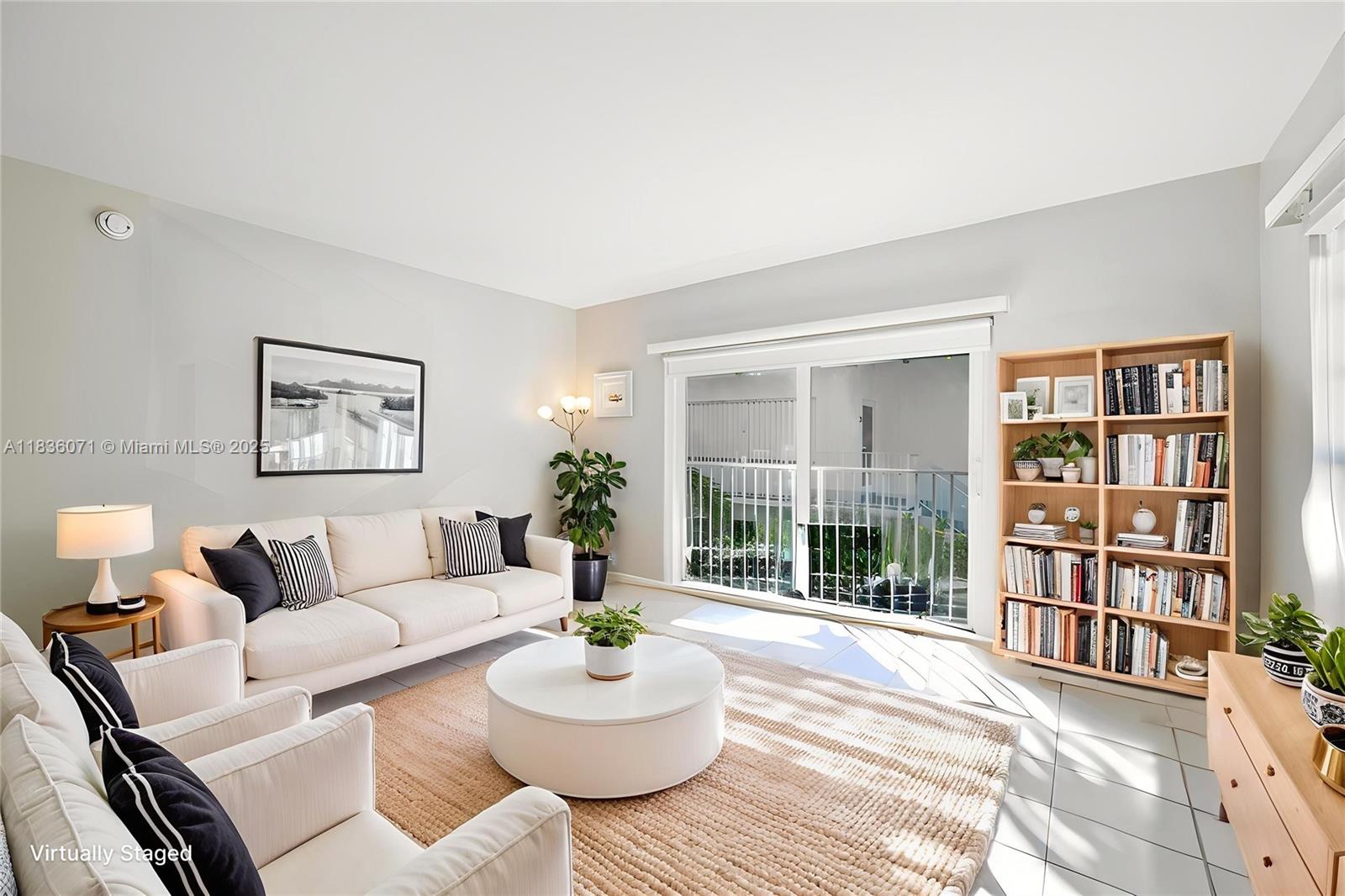 FORT LAUDERDALE YACHT - Residential