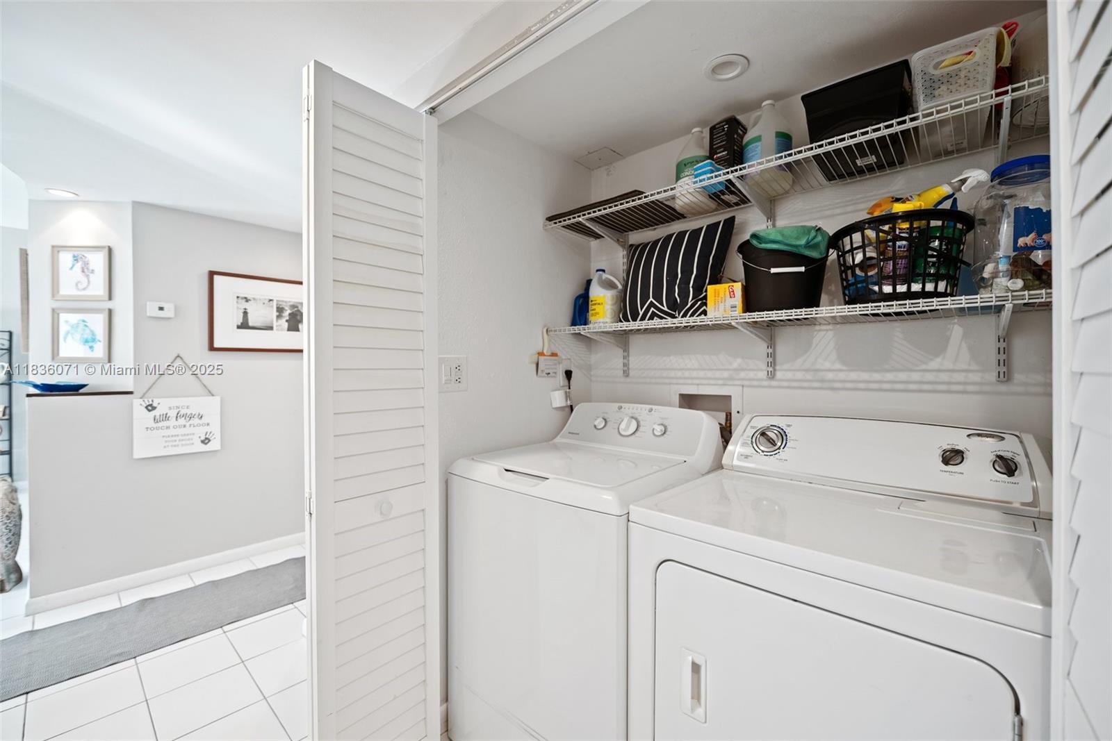 FORT LAUDERDALE YACHT - Residential