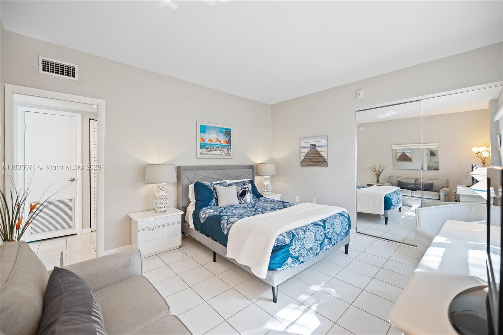 FORT LAUDERDALE YACHT - Residential