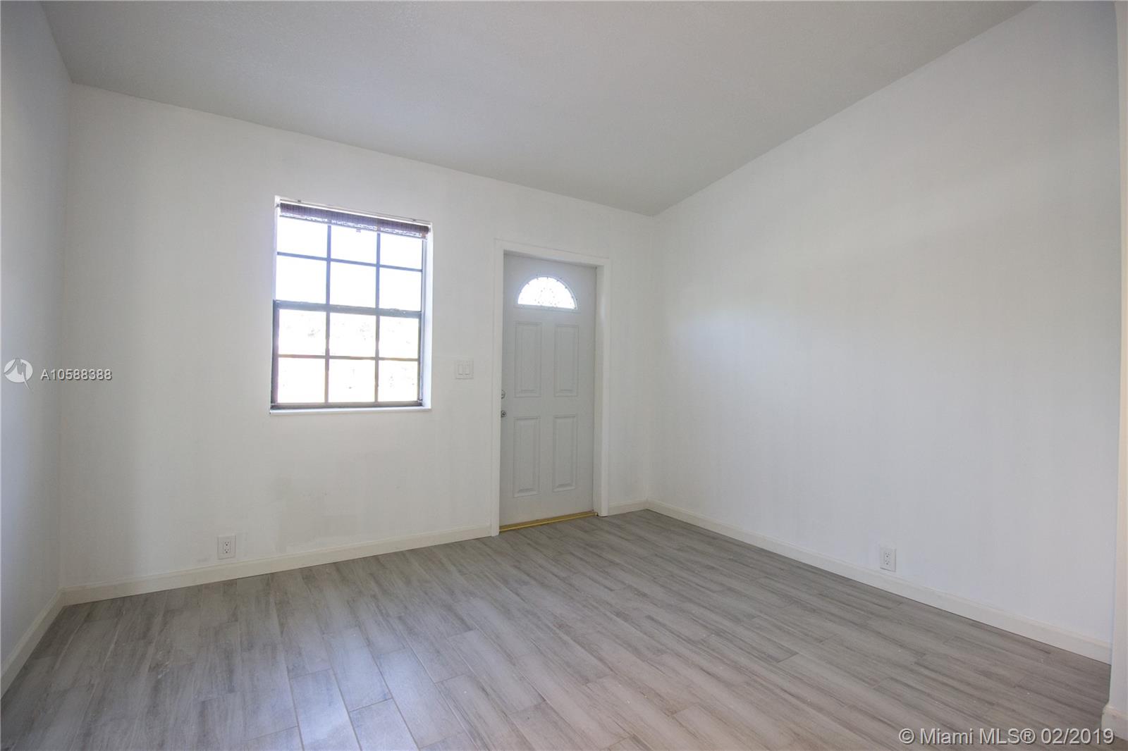 LAKE FOREST SEC ONE - Residential