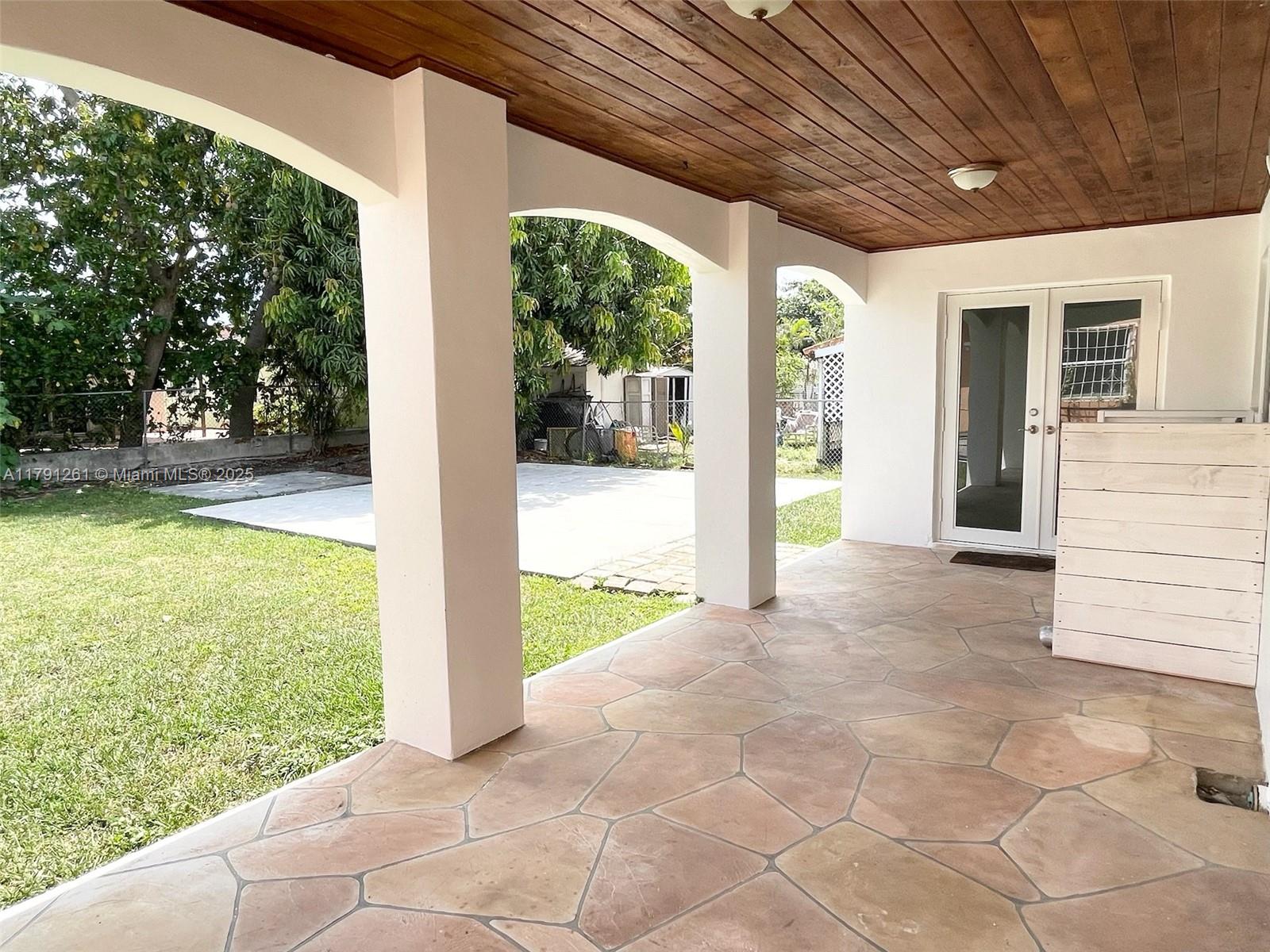 3150 SW 23rd Ter 3152