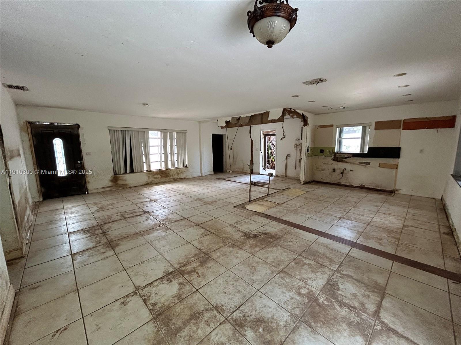 HEFTLER HOMES SEC 1 - Residential