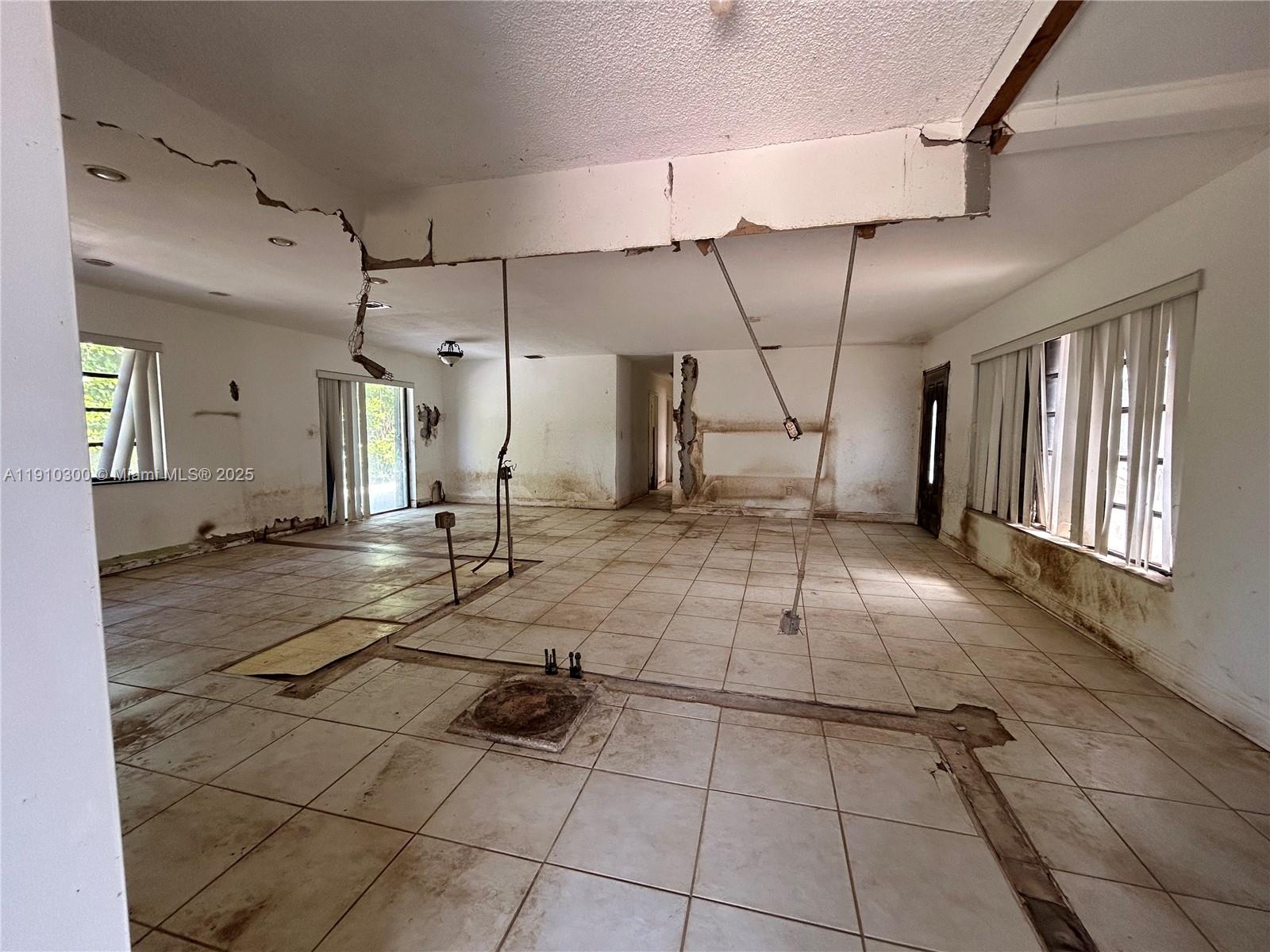 HEFTLER HOMES SEC 1 - Residential