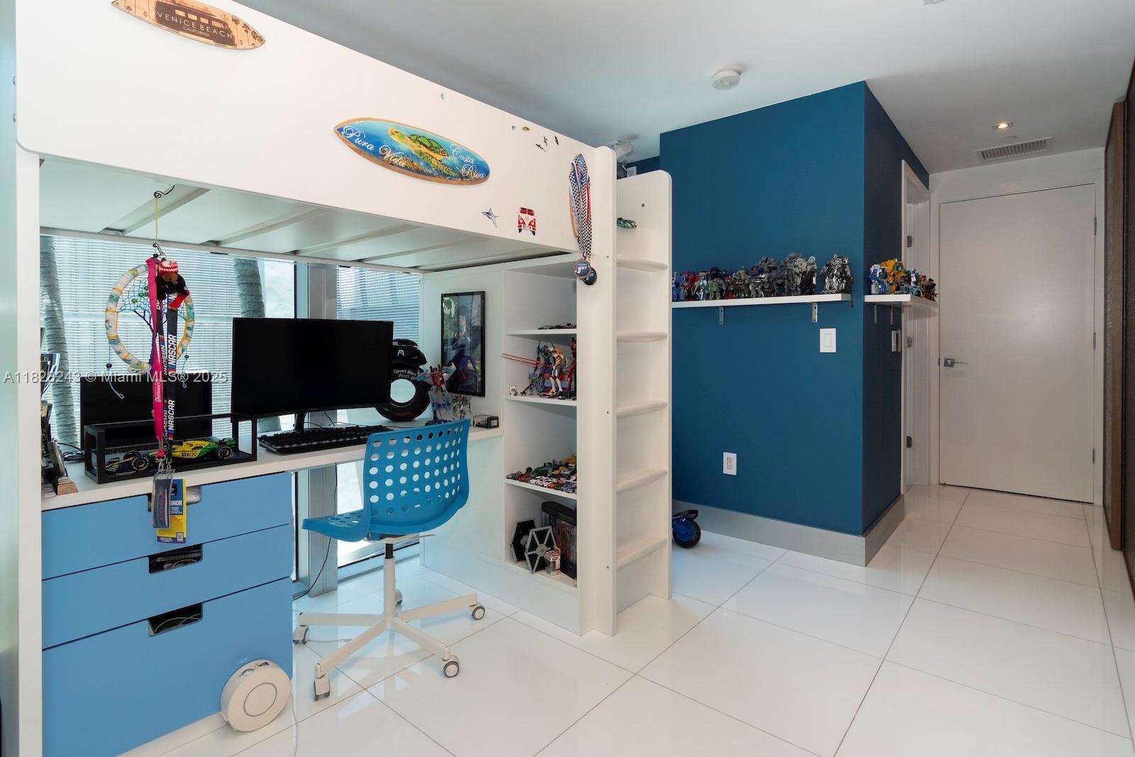 ARTECH RESIDENCES AT AVEN - Residential Lease