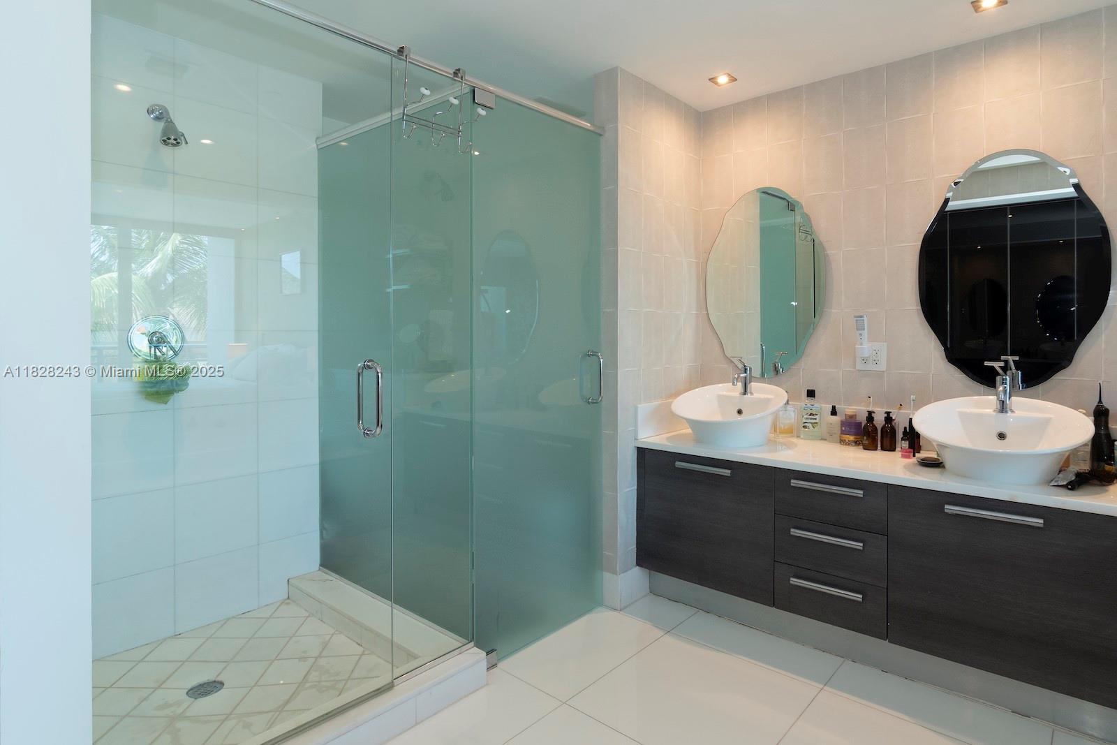 ARTECH RESIDENCES AT AVEN - Residential Lease