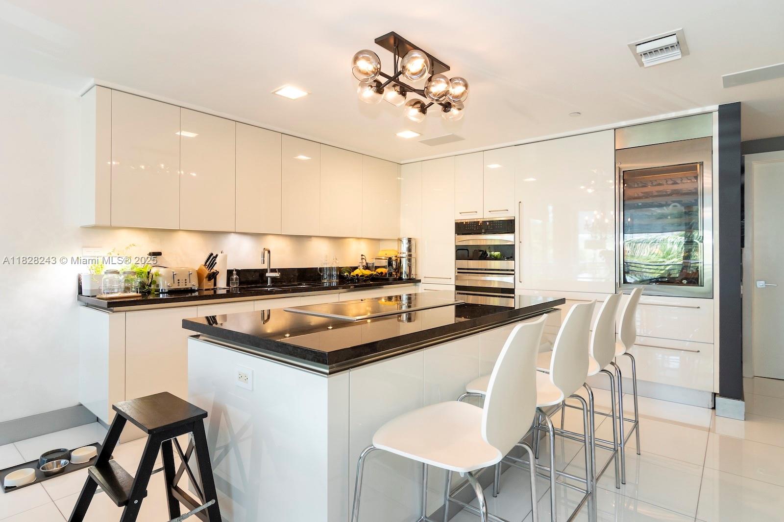 ARTECH RESIDENCES AT AVEN - Residential Lease