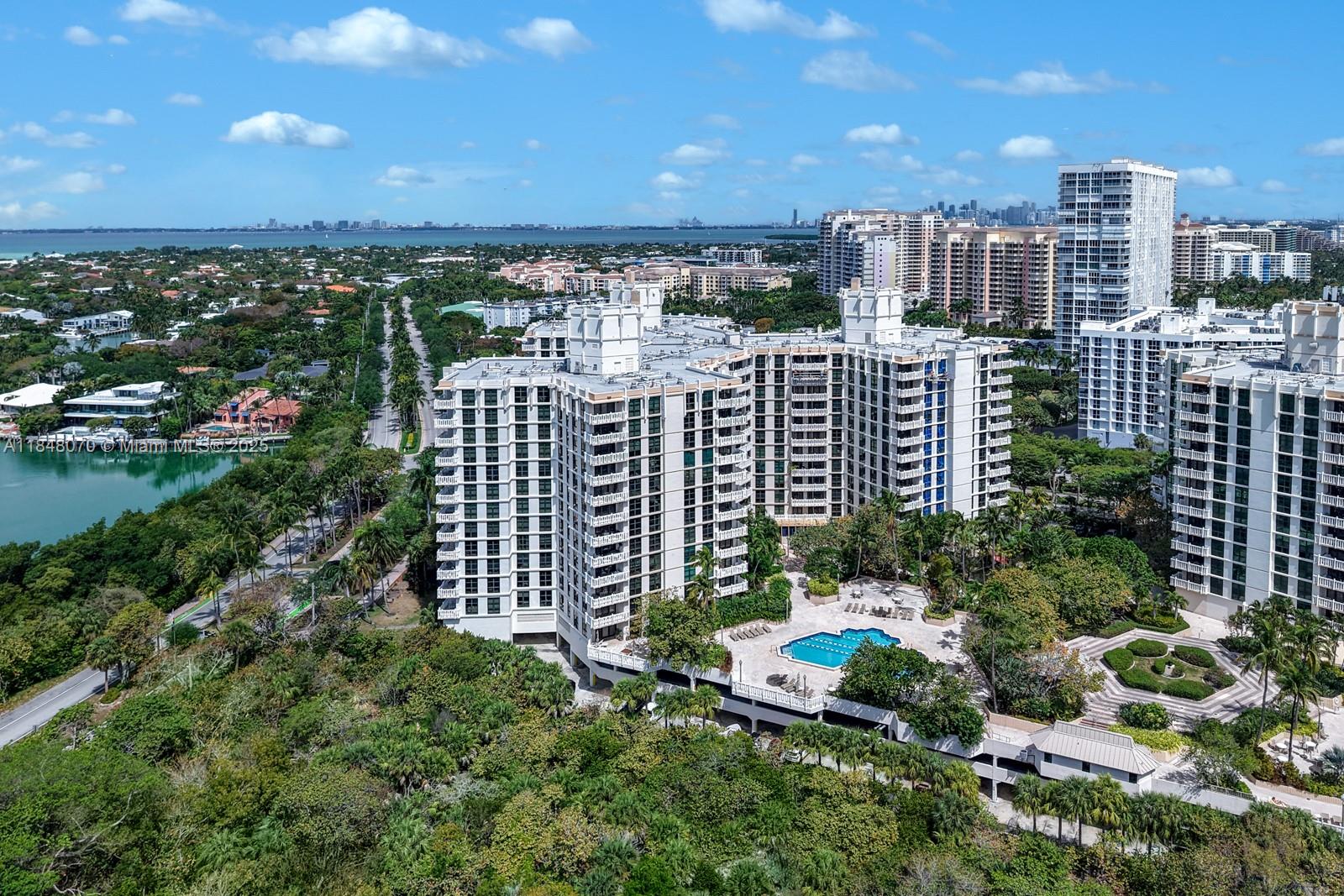 TOWERS OF KEY BISCAYNE CO - Residential Lease