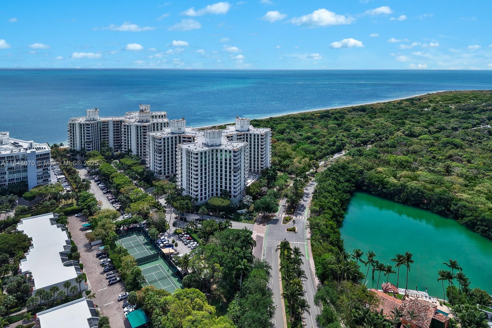 TOWERS OF KEY BISCAYNE CO - Residential Lease