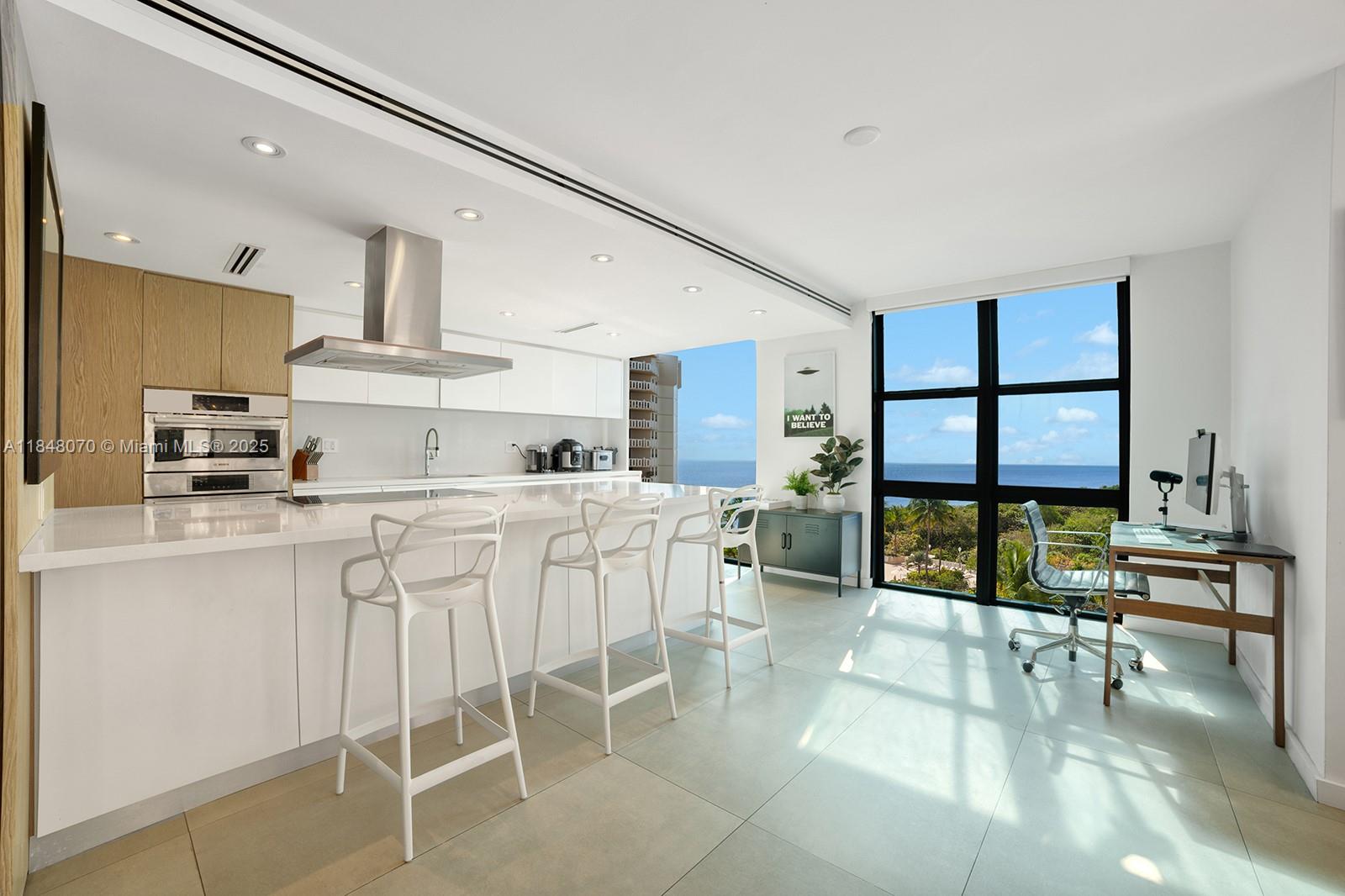 TOWERS OF KEY BISCAYNE CO - Residential Lease