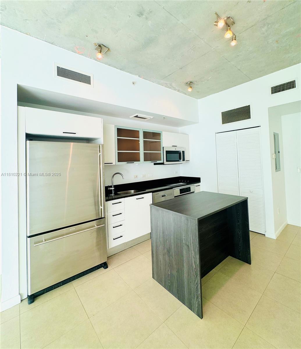 TWO MIDTOWN MIAMI CONDO - Residential